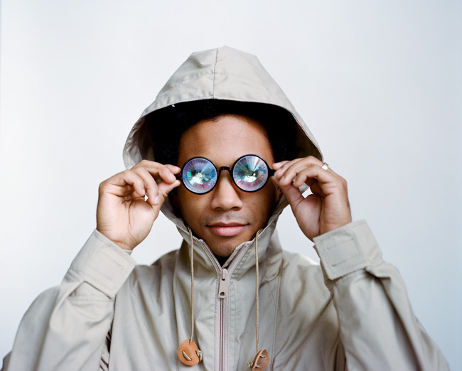 TORO Y MOI 