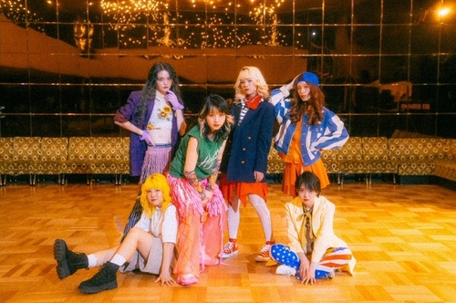 ロックアイドルPIGGS プー・ルイ率いる大型新人アイドル・グループ、PIGGS爆誕