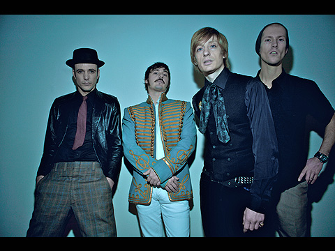 KULA SHAKER、新曲公開＆無料ダウンロード開始。