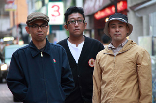 eastern youth“極東最前線”で2011年のライヴ開始！