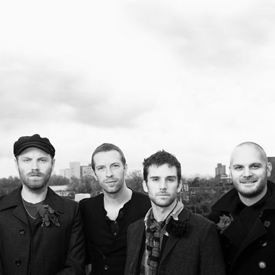 COLDPLAY、日本の災害支援の為に赤十字への寄付を呼びかける。