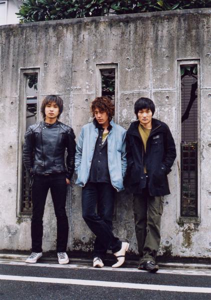 セツナブルースター、過去楽曲がiTunesと着うたフルで配信開始