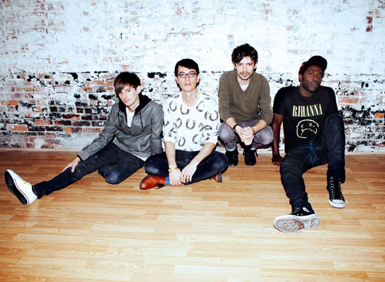 BLOC PARTY、8/13リリースの新作EP『The Nextwave Sessions』より「Ratchet」のMVを公開