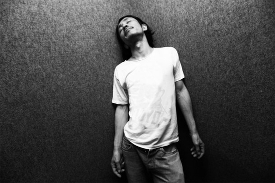 MO'SOME百々和宏が5月に2ndアルバム『ゆめとうつつとまぼろしと』リリース、前祝いギグ＆全国ツアーも開催