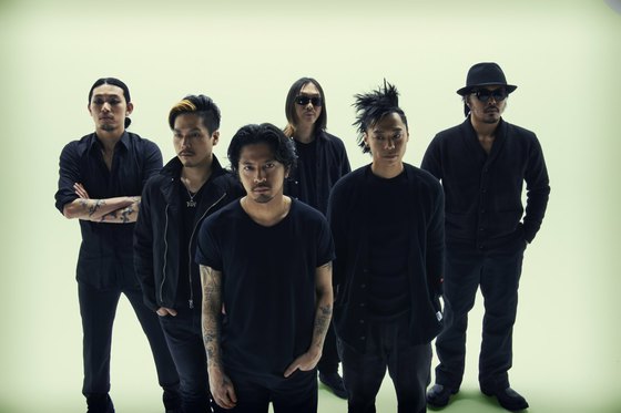 Dragon Ash、キャリア初の映像作品『LIVE & PIECE』の収録曲を公開。15年間のライヴから厳選された全12公演53曲を収録し200分を超える映像の超大作