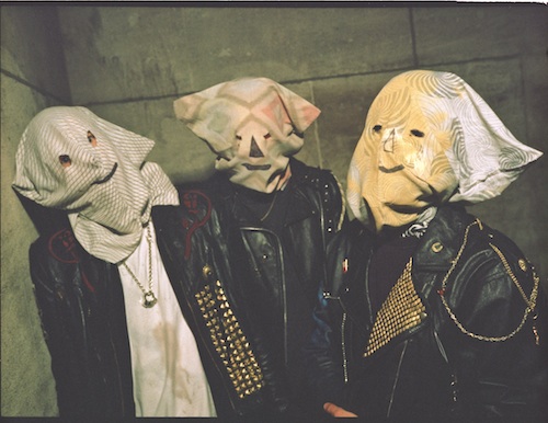 Kitsune Japonリリース第2弾！謎の覆面バンドIS TROPICAL、新PVの