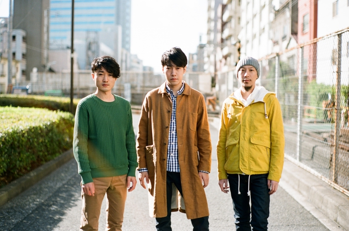 フジファブリック、4/13に行われる "Live at 富士五湖文化センター 上映會"にて展示会開催決定。志村が使用したギターやアンプ、衣装などを展示