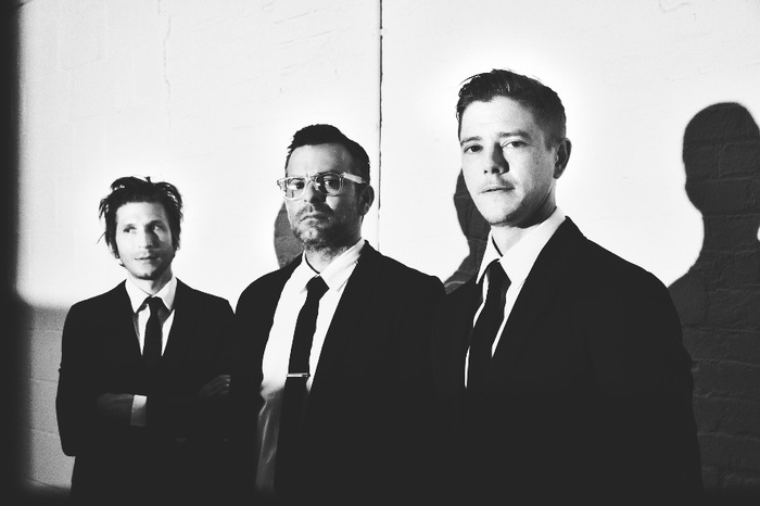 INTERPOL、明日9/3に日本先行でリリースする5thアルバム『El Pintor』のメイキング・ドキュメンタリー映像公開