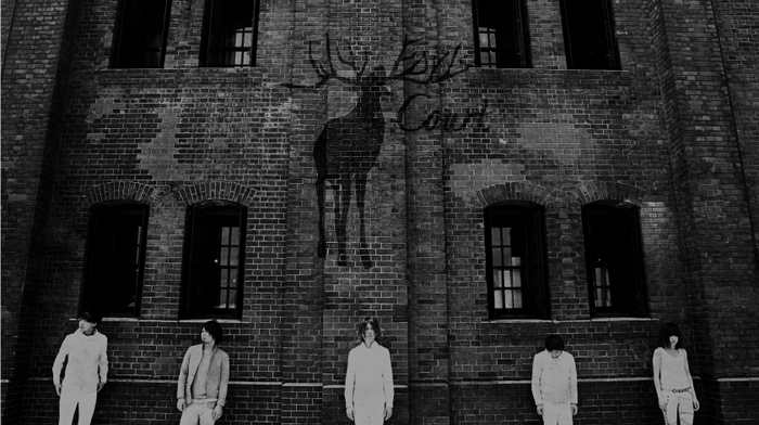 KASABIAN × MUSE！？ UKロックを敬愛する５人組バンド、Earls Courtが名曲マッシュアップ企画第1弾「Club Foot × Hysteria」公開