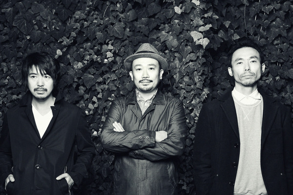 FRONTIER BACKYARD、10月より東名阪で自主企画イベント"NEO CLASSICAL 2015"開催。QUATTRO、the band apartらのゲスト出演も決定