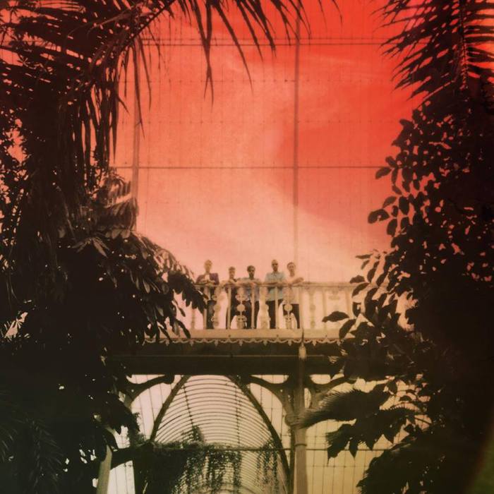 FOALS、最新アルバム『What Went Down』より、米TV番組にて披露した「Mountain At My Gates」のパフォーマンス映像公開