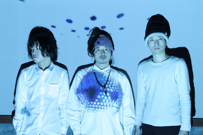 セカイイチ、3rdミニ・アルバム『Anaheim Apart』をアプリ化して本日よりデジタル・リリース