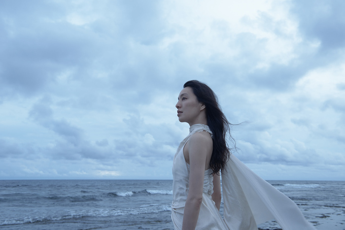 Cocco、8/24リリースのニュー・アルバム『アダンバレエ』より「有終の美」のMV公開。全国ツアー追加公演も決定