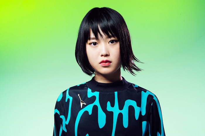 シンガー・ソングライター／ギタリスト Rei、本日20時〜LINE LIVEにて緊急生配信ライヴが決定。3rdミニ・アルバム『ORB』に寄せたBase Ball Bear、スカパラらのメッセージも到着