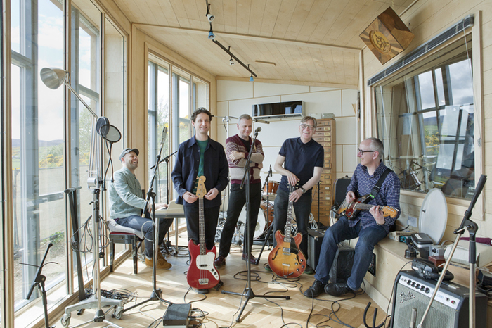 来年3月に来日するTEENAGE FANCLUB、最新アルバム『Here』より「Thin Air」のMV公開