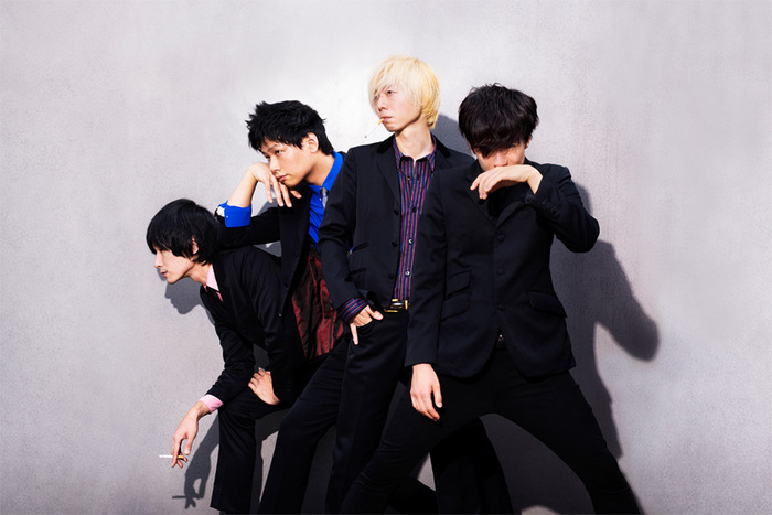 THE PINBALLS、11/16にリリースするニュー・ミニ・アルバム『PLANET GO ROUND』より「毒蛇のロックンロール」のMV公開