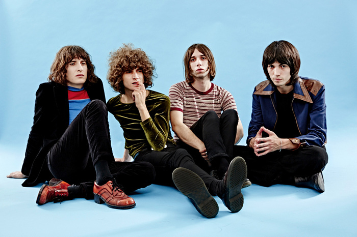 TEMPLES、来年3月リリースの2ndアルバム『Volcano』よりFRANZ FERDINANDがリミックスを手掛けた「Certainty」の音源公開