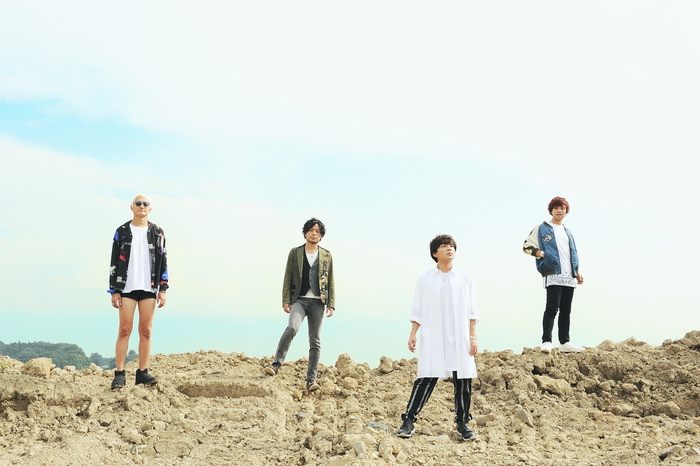 グッドモーニングアメリカ、10/4リリースのニュー・アルバム『502号室のシリウス』収録曲「風と鳴いて融けてゆけ」MVオフショット＆初回盤DVDより「そして今宵は語り合おう」ライヴ映像公開