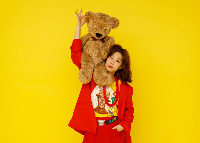 永原真夏、11/22リリースのニューEP表題曲「HAPPY GO LUCKY」MV公開。タワレコ渋谷にてインストア・イベントも開催決定