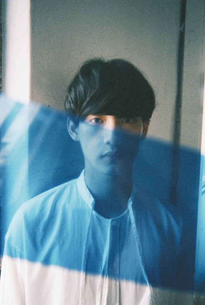 向井太一、本日リリースの1stアルバム『BLUE』より"Galaxy Note8"CMソング「FREER」のMV公開