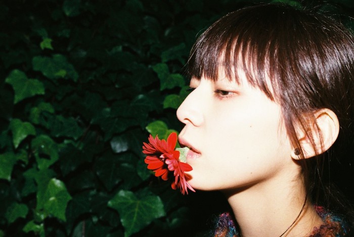 ナナヲアカリ、オカモトショウ＆オカモトコウキ（OKAMOTO'S）書き下ろし新曲含むメジャー移籍第1弾トリプルAサイド・シングルを8/22にリリース決定