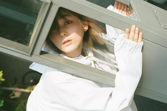 "ちょっと頑張るひきこもり"ナナヲアカリ、8/23開催のメジャー1stワンマン・ライヴをYouTube Liveにて生配信決定