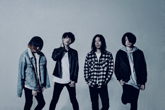 福岡発4人組ロック・バンド 神はサイコロを振らない、自主企画ツアー"鹹水と淡水"追加公演が決定。ゲストに彼女 IN THE DISPLAY、Half time Old、Hakubi