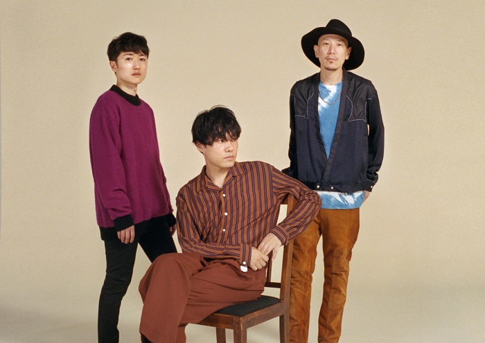 フジファブリック、10/3リリースのミニ・アルバム『FAB FIVE』より映画"ここは退屈迎えに来て"主題歌「Water Lily Flower」MV公開。成田 凌出演も