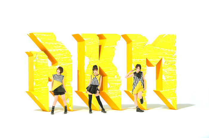 あゆみくりかまき、明日11/9にLINE LIVE"GOWGOW TV #19"放送決定