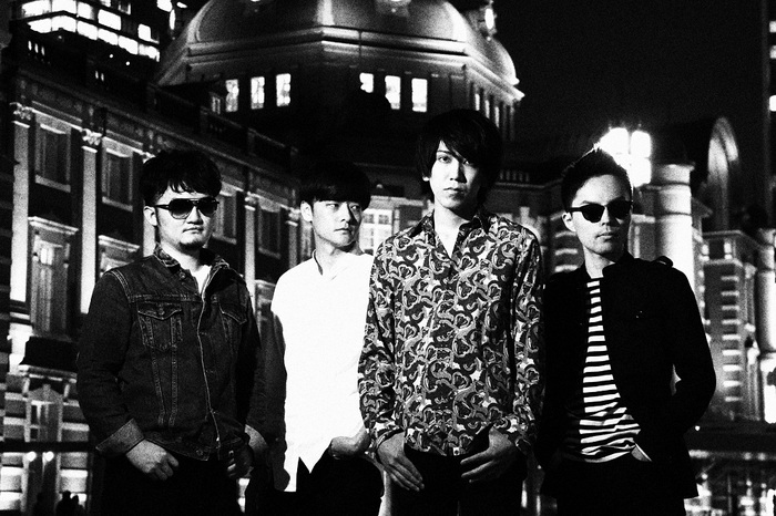 ネオ歌謡曲バンド Academic BANANA、12/14リリースの小林太郎とのスプリットEP『ESCAPE』ライヴ会場限定版より「HAPPY-HAPPY TIME」MV公開