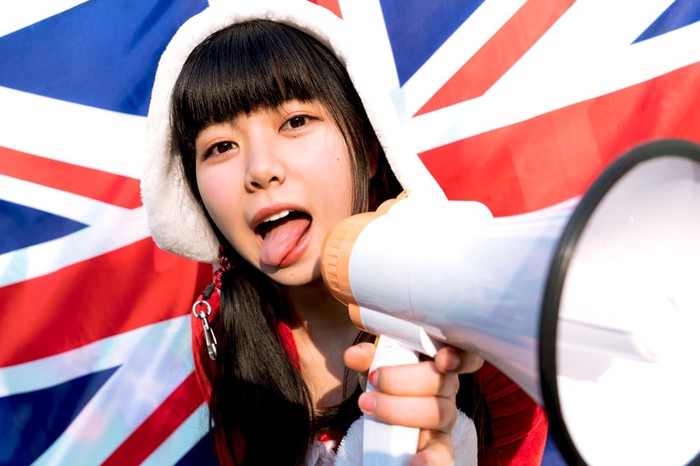 眉村ちあき、「株式会社 会社じゃないもん 社歌」MV公開