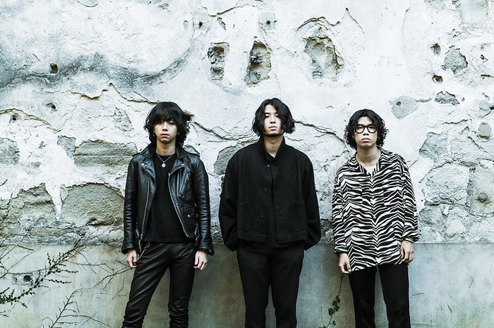 SIX LOUNGE、[SIX LOUNGE TOUR 2020"THE BULB"]ソールド・アウト続出を受け主要都市にて追加公演決定。アルバム『THE BULB』CD封入先行も