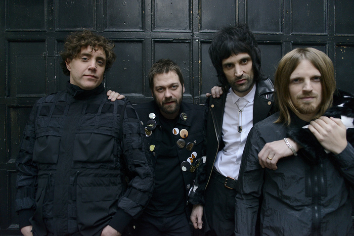 KASABIAN、フロントマン Tom Meighanの脱退を発表