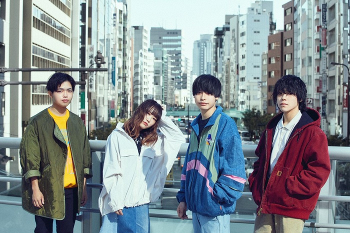 Mr.ふぉるて、"RECORD STORE DAY"にて初アナログ盤『幸せでいてくれよ / 途方に暮れても生きていく』リリース。Spotifyで『sweet life』ライナー・ヴォイス・プレイリスト公開