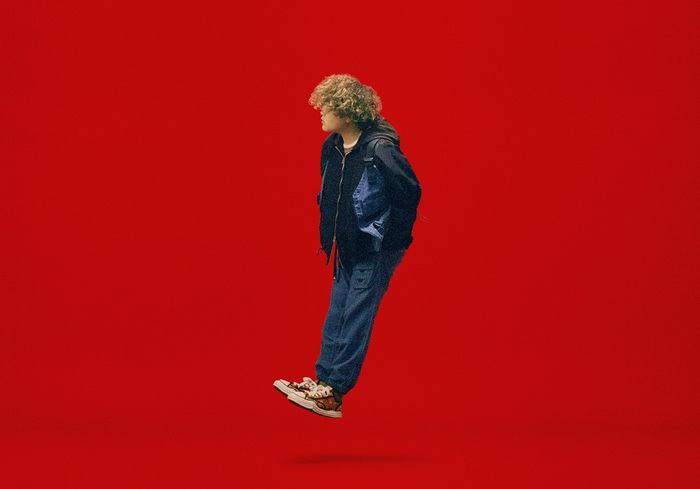 Vaundy、1億回再生突破した「napori」が高橋一生出演ブルボン"アルフォート"新CMに起用