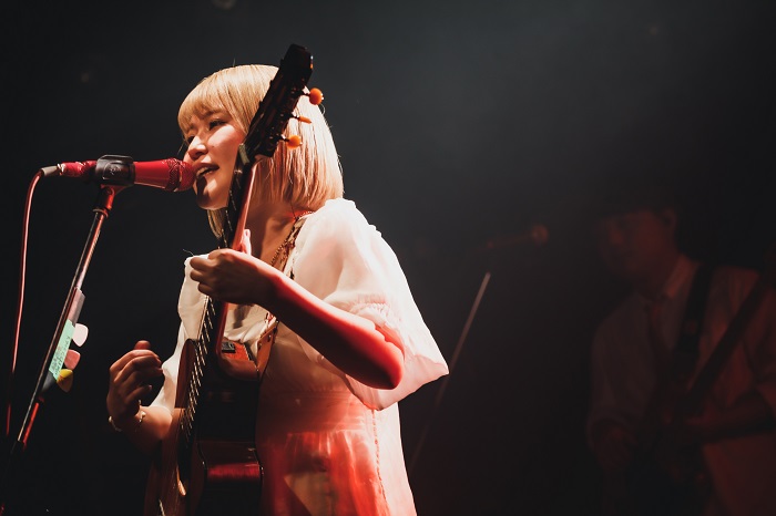 さとうもか、3月にワンマン・ライヴ開催決定。オフィシャル・ファンクラブ"喫茶もか"も開設