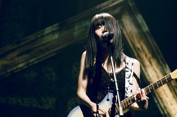 アイナ・ジ・エンド、3/17大阪城ホールでソロ・ライヴ[AiNA THE END "帰巣本能"]開催決定