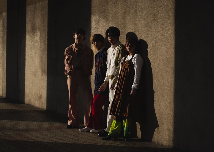 chilldspot、2nd EP『around dusk』リード曲「your trip」はn-buna（ヨルシカ）が楽曲プロデュース。3/16先行配信＆MV公開予定