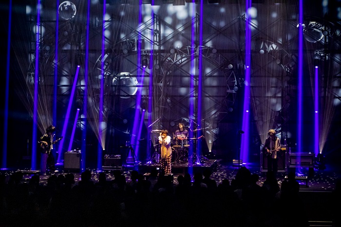 神はサイコロを振らない、来年1月より"Zepp Tour 2023「雪融けを願う飛行船」"開催発表。「六畳の電波塔」MVドキュメント＆インタビュー映像公開