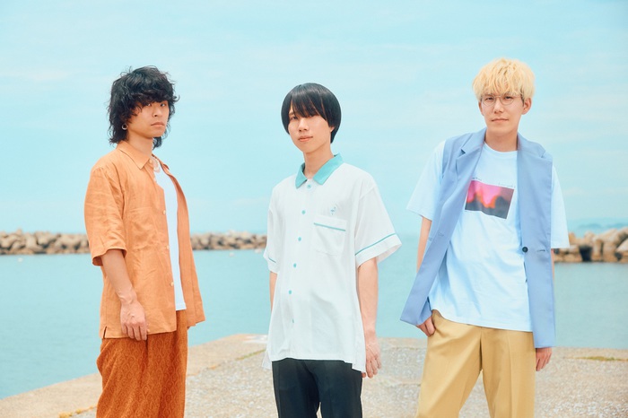 おいしくるメロンパン、新曲「シンメトリー」MVをリリース日8/2 21時プレミア公開決定