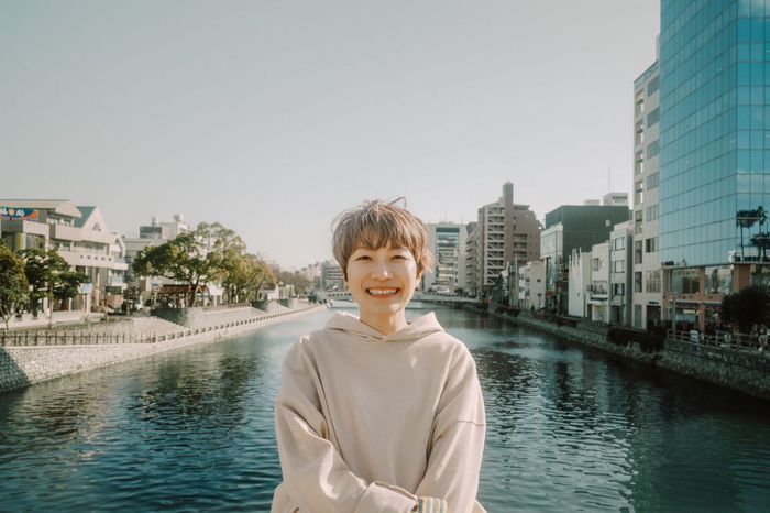 accobin（福岡晃子）、ニュー・アルバム『AMIYAMUMA』収録曲「Moment」のMVシリーズ化決定。第1弾"Moment JOCKRIC ver."公開