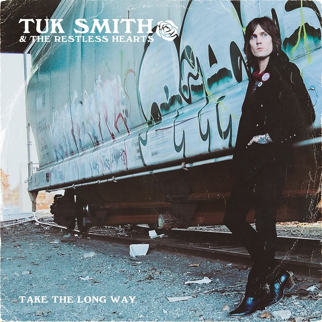 TUK SMITH & THE RESTLESS HEARTS、新曲「Take The Long Way」配信開始。ニュー・アルバムは今夏リリース、9月には初来日公演開催