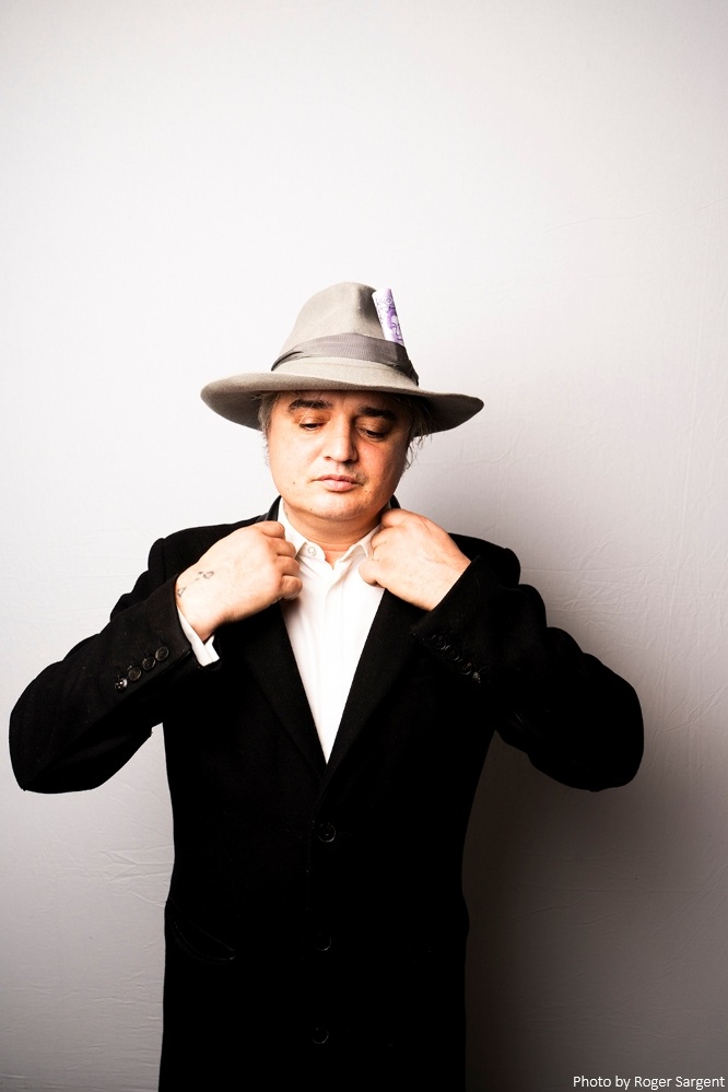 Peter Doherty（THE LIBERTINES）、ニュー・アルバム『Felt Better Alive』より幼い家族とパペットが織りなす新曲「Pot Of Gold」MV公開