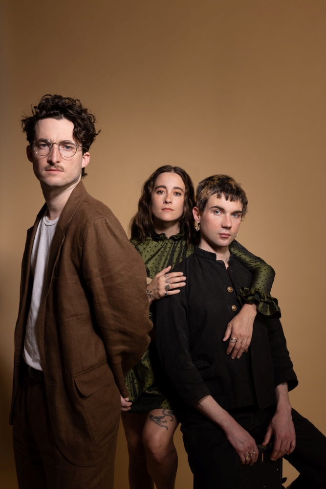 ニュー・ウェーヴ/ポストパンクを現代の感性で再構築するNYブルックリン出身3人組 NATION OF LANGUAGE、来日公演決定。代官山SPACE ODDにて3/31開催