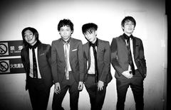 THE BAWDIES、初の日本武道館公演をSSTVで生中継