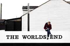 Karl Hydeのソロ・アルバム『Edgeland』の全曲90秒試聴が、iTunes Japanにて 世界に先駆けスタート