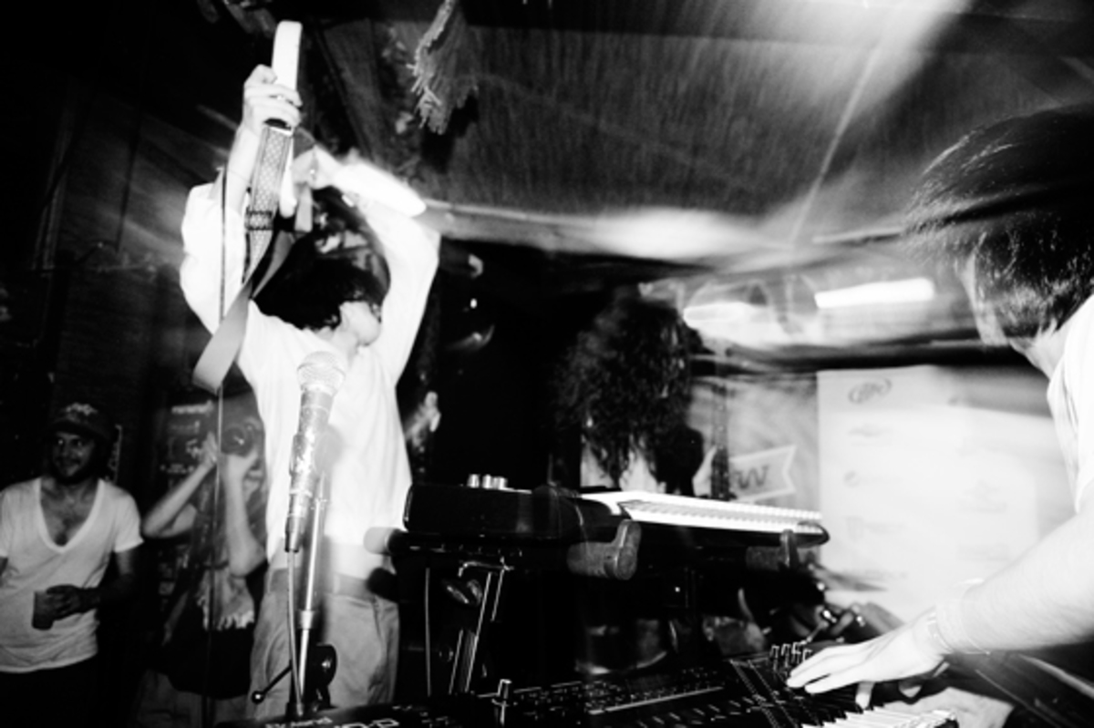 超攻撃型インスト・ロック・バンドLAGITAGIDA、渾身の1stフル・アルバムを7/3リリース。収録曲「Surplus Population