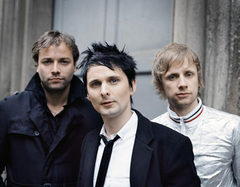 MUSE、最新のシングル『Madness』は8/22、アルバム『The 2nd Law』は10/3に発売決定。ヨーロッパ・ツアーの詳細も公開