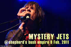 MYSTERY JETSのNME award showでのライヴレポートをアップ！