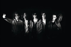 THE STROKES、新曲「You’re So Right」公開。